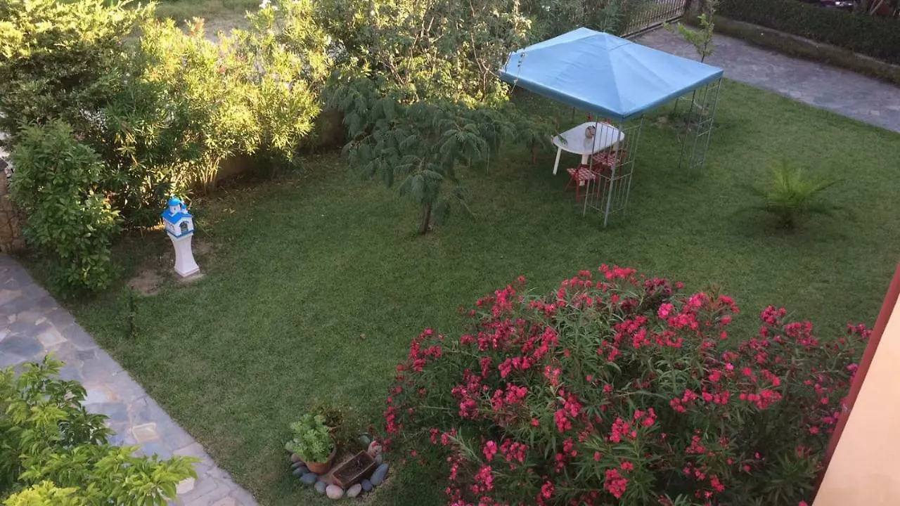 Siviri Apartment In Blu