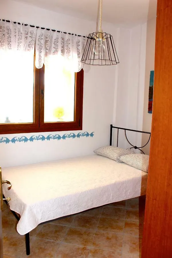 Siviri Apartment In Blu